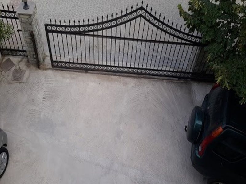 2 Bedroom Flat in Nikiti RE0571 264364