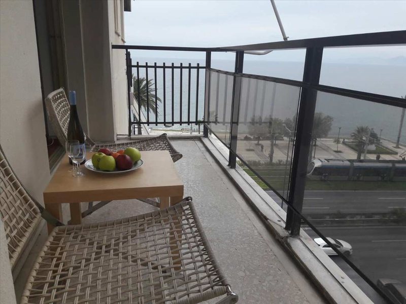 2 Bedroom Flat in Paleo Faliro RE0644 264383