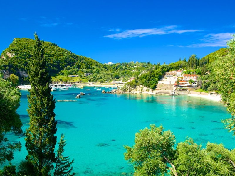 2 Bedroom Flat in Paleokastritsa RE0480 264387