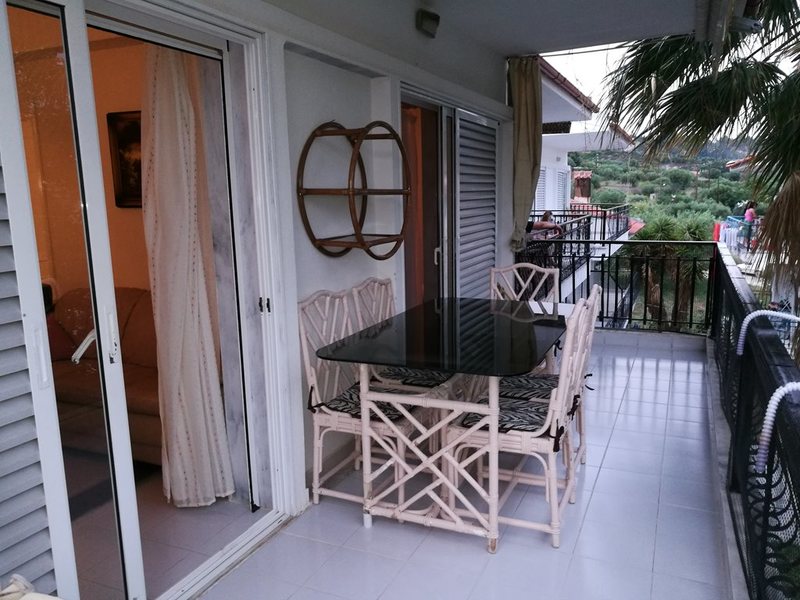 2 Bedroom Flat in Polichrono RE0811 264472