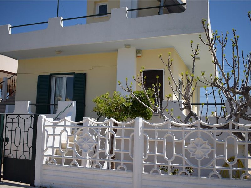 2 Bedroom Flat in Rafina RE0592 264571