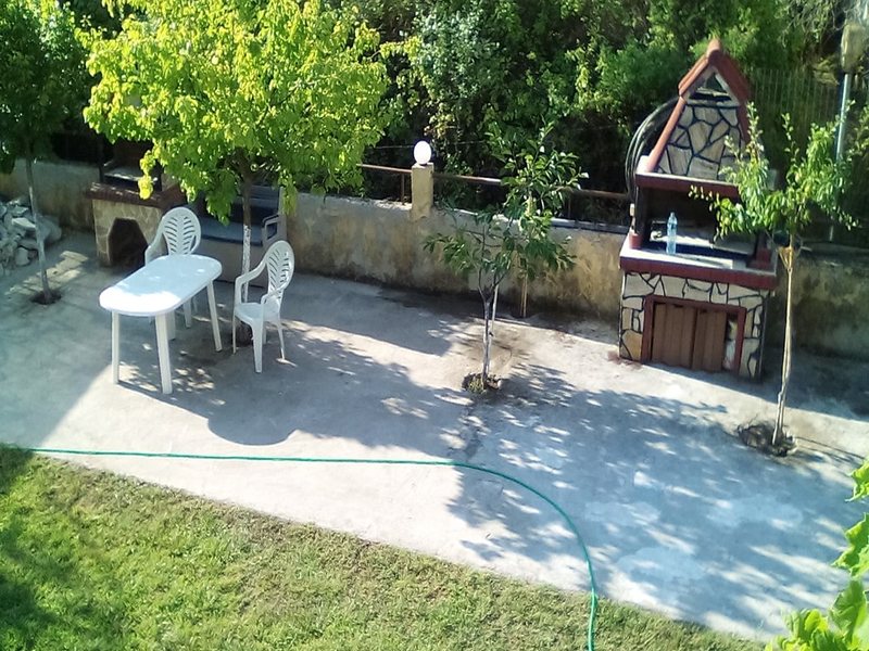 2 Bedroom Flat in Siviri RE0798 264585