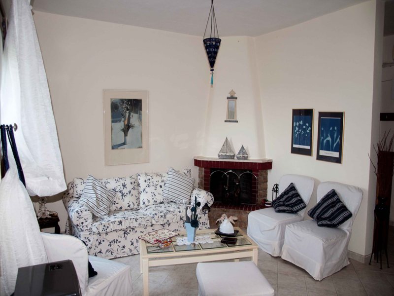 2 Bedroom Maisonette in Fourka RE0022 265160