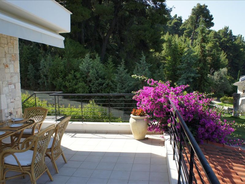 2 Bedroom Maisonette in Fourka RE0387 264797