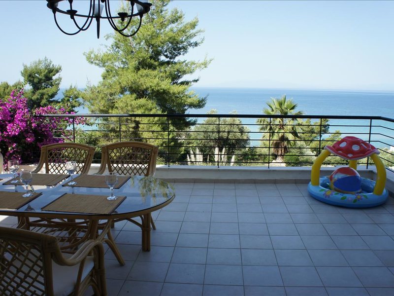 2 Bedroom Maisonette in Fourka RE0387 264821