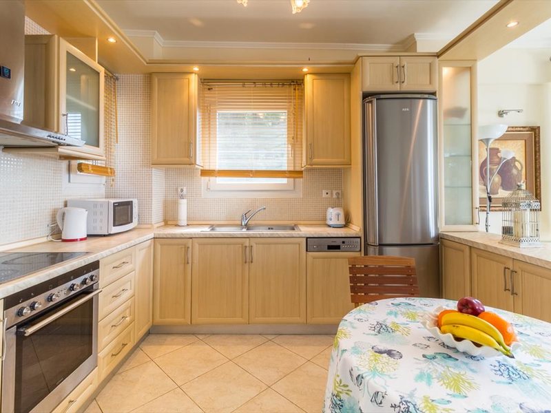 2 Bedroom Maisonette in Fourka RE0387 264825