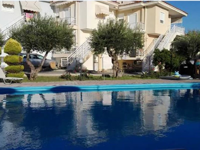 2 Bedroom Maisonette in Gerakini RE0643 264837