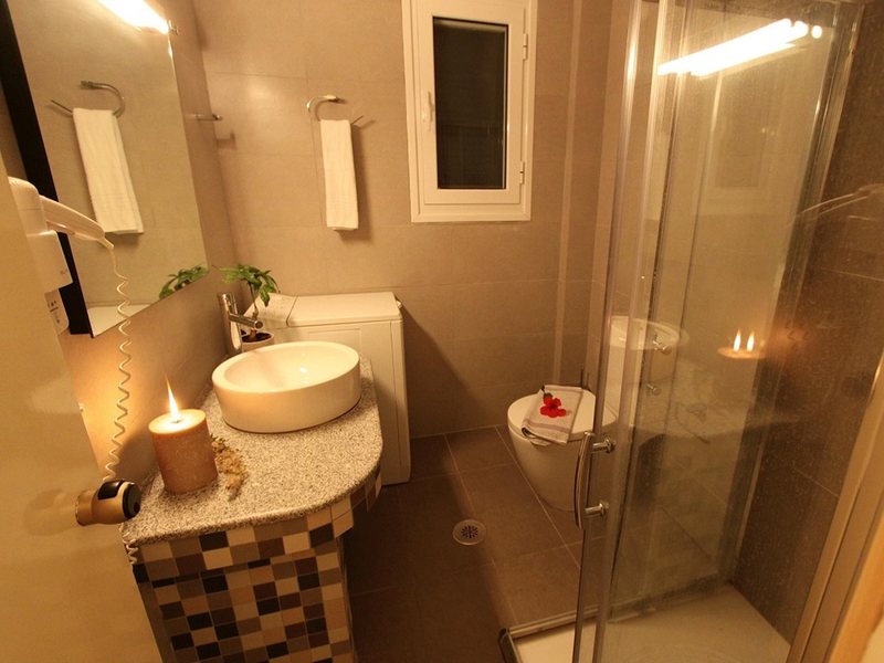 2 Bedroom Maisonette in Glyfada-Corfu RE0700 264874