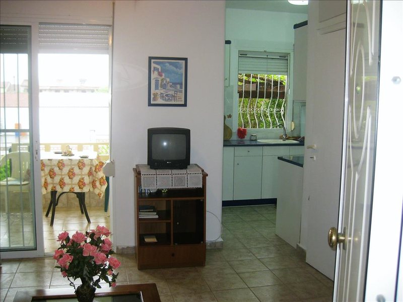 2 Bedroom Maisonette in Kalithea RE0653 264886