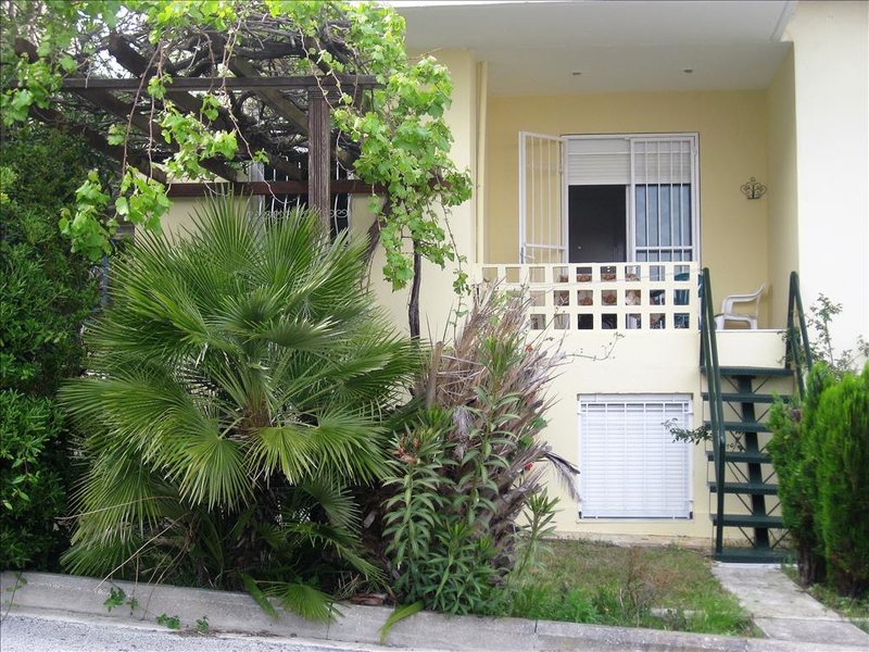 2 Bedroom Maisonette in Kalithea RE0653 264896