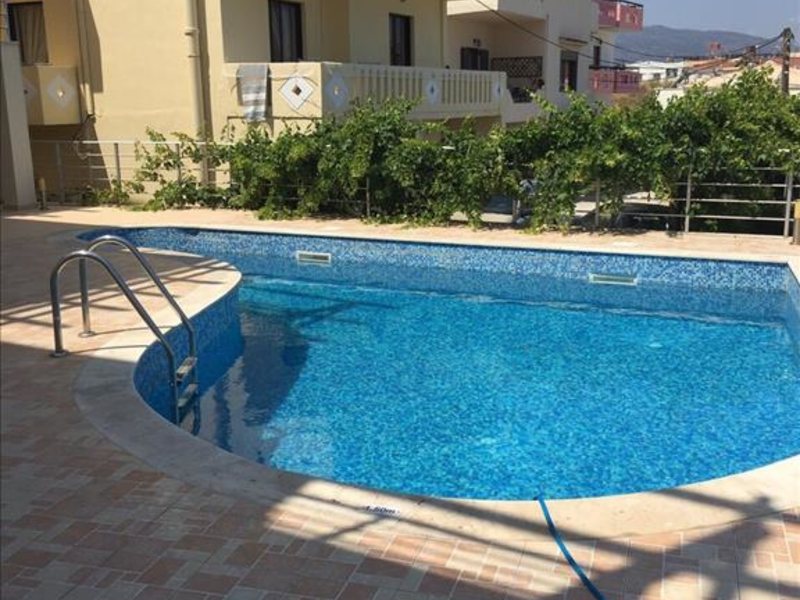 2 Bedroom Maisonette in Kalyves RE0573  264905