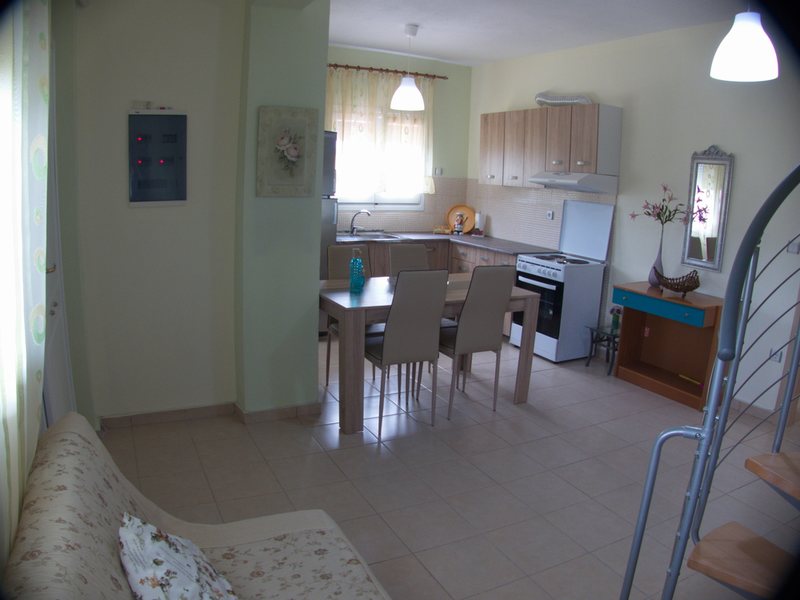 2 Bedroom Maisonette in Kassandreia RE0729 264928
