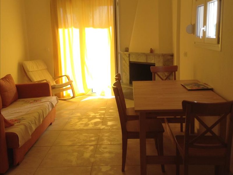 2 Bedroom Maisonette in Nea Fokea RE0509 264944