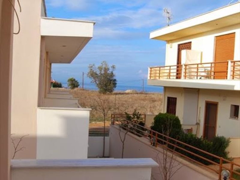 2 Bedroom Maisonette in Nea Fokea RE0509 264955