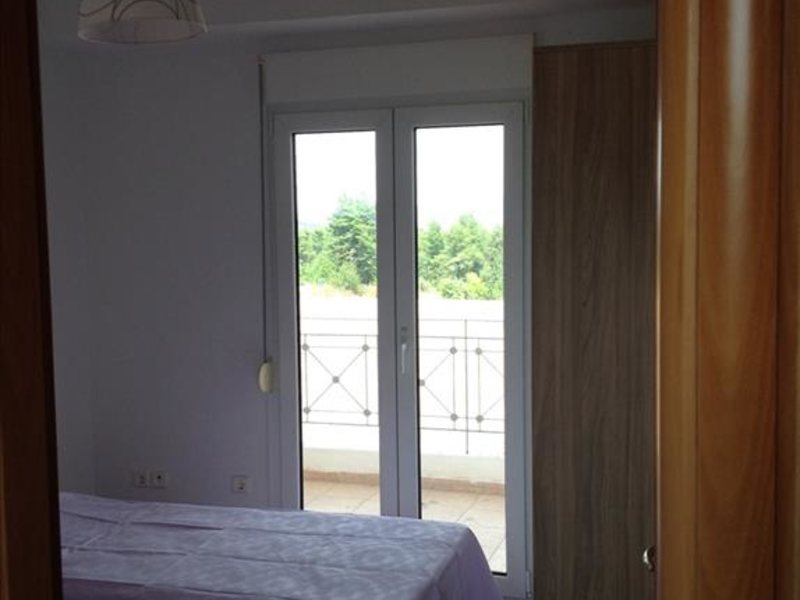 2 Bedroom Maisonette in Paliouri RE0569 264977