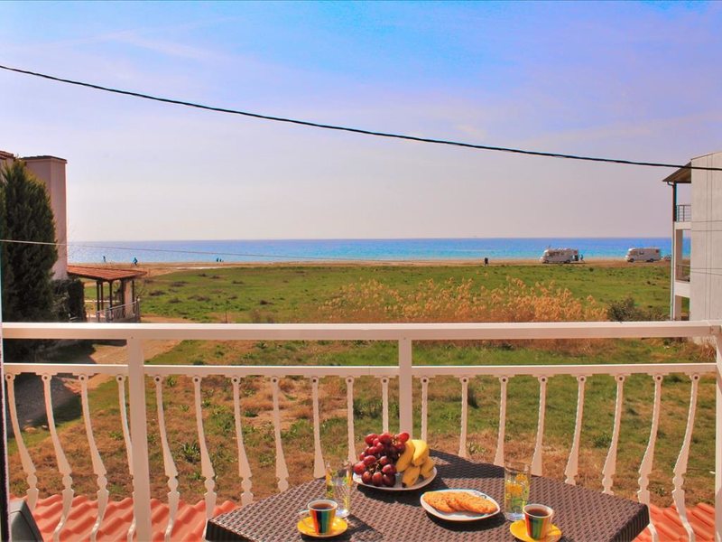 2 Bedroom Maisonette in Paralia Dionysioy RE0402 265203