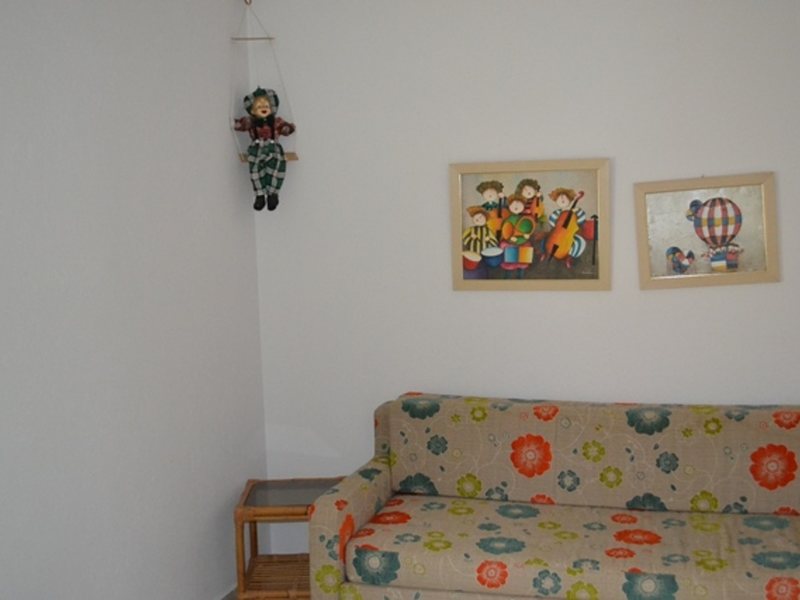 2 Bedroom Maisonette in Paralia Dionysioy RE0423 264985