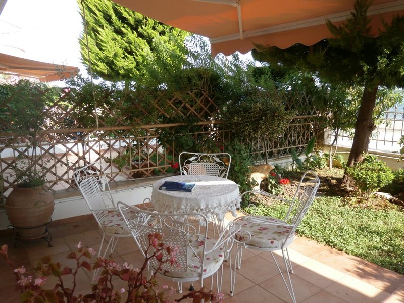 2 Bedroom Maisonette in Paralia Dionysioy RE0423 264992