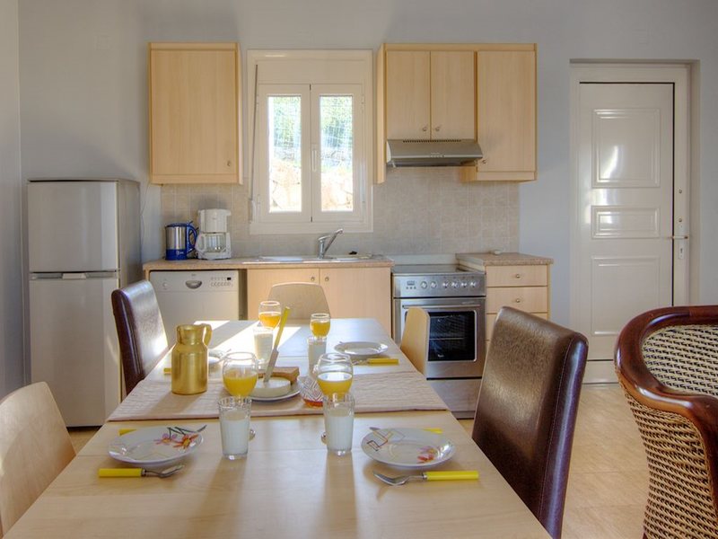 2 Bedroom Villa in Adele RE0460 265209