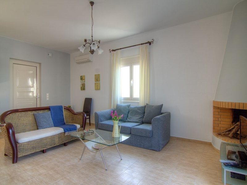 2 Bedroom Villa in Adele RE0460 265214