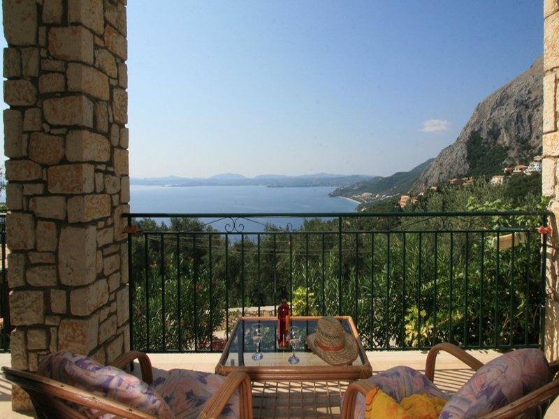 2 Bedroom Villa in Nisaki RE0279 265242