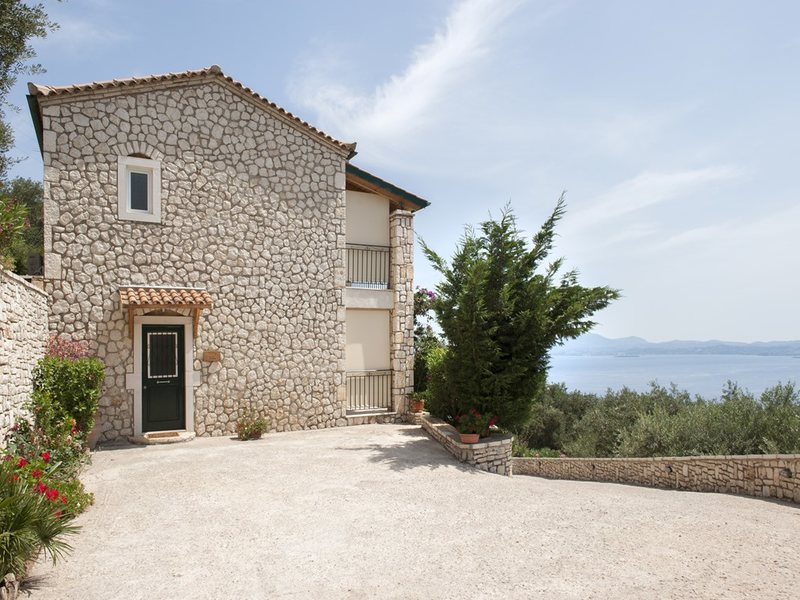 2 Bedroom Villa in Nisaki RE0279 265254