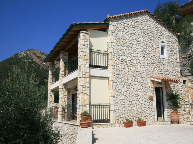 2 Bedroom Villa in Nisaki RE0280 265261