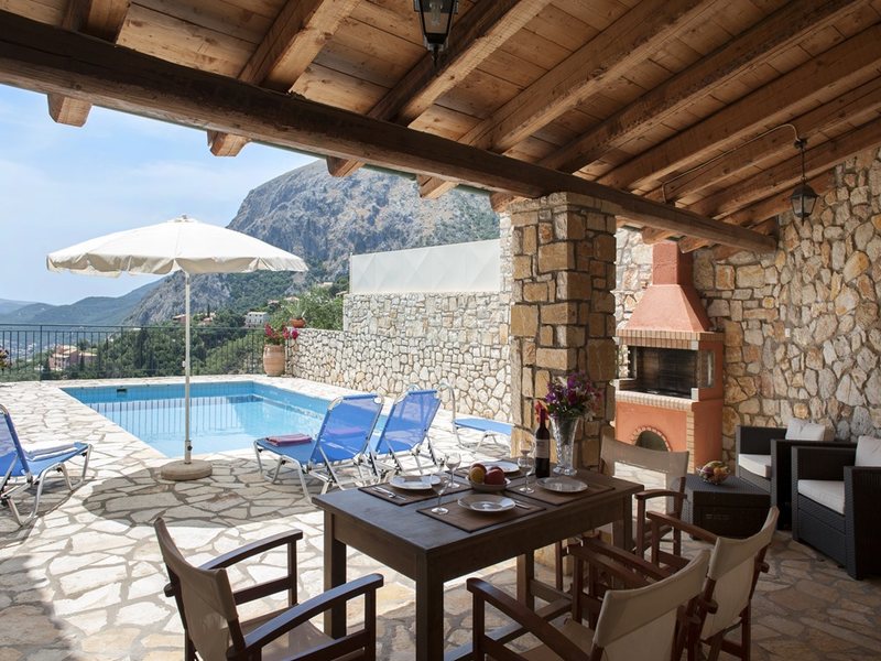 2 Bedroom Villa in Nisaki RE0280 265263