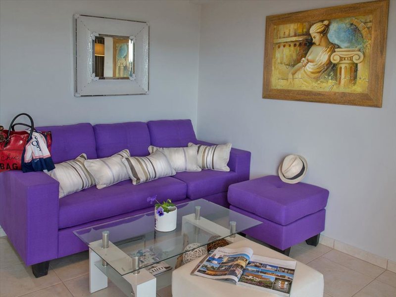 2 Bedroom Villa in Paralia Katerinis RE0570 265284