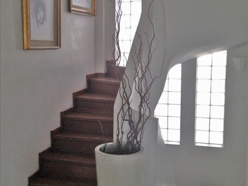 3 Bedroom Detached House in Ag 265696