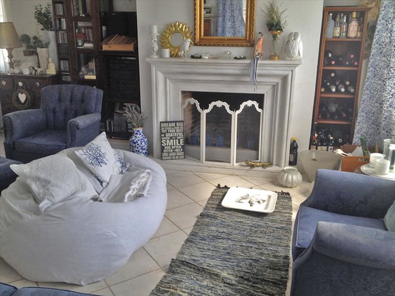 3 Bedroom Detached House in Ag 265697