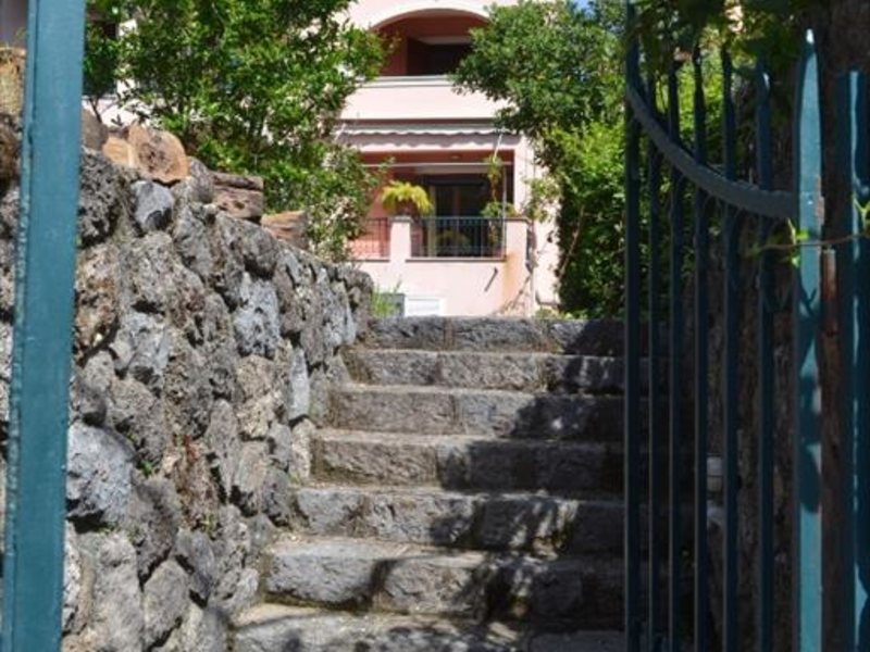 3 Bedroom Detached House in Corfu RE0450 265733