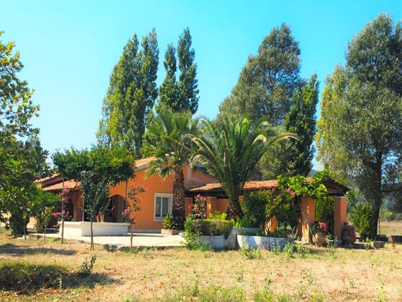 3 Bedroom Detached House in Ermones RE0487 265770