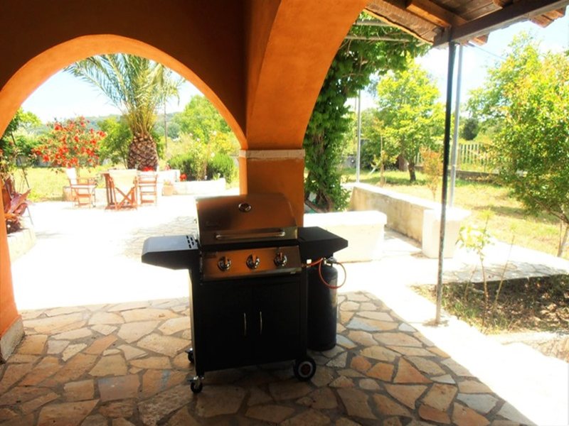 3 Bedroom Detached House in Ermones RE0487 265774