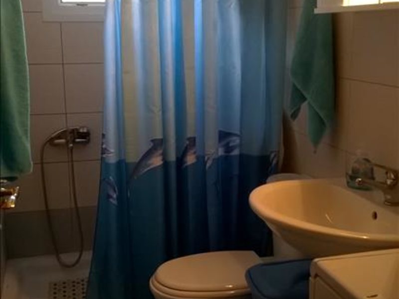 3 Bedroom Detached House in Kalamitsi RE0195 265872