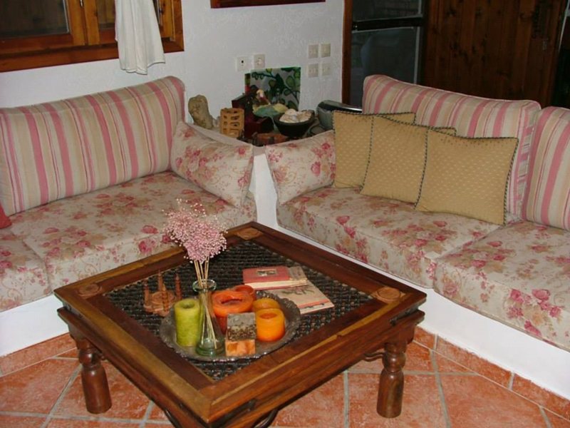 3 Bedroom Detached House in Nea Kallikratia RE0007 265916