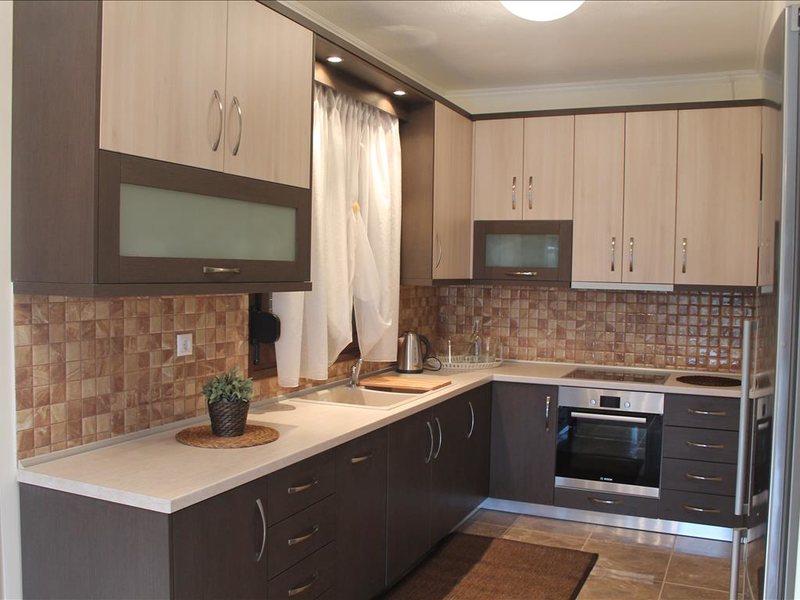 3 Bedroom Detached House in Skioni RE0178 265851