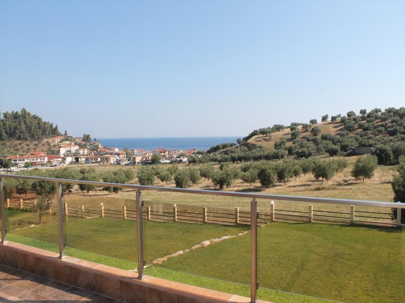3 Bedroom Detached House in Skioni RE0178 265858