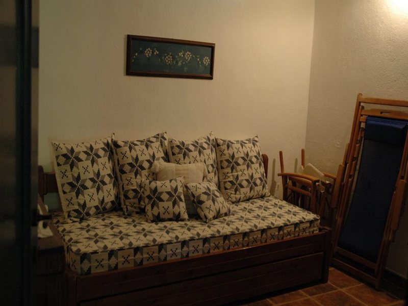 3 Bedroom Detached house in Ag 265302