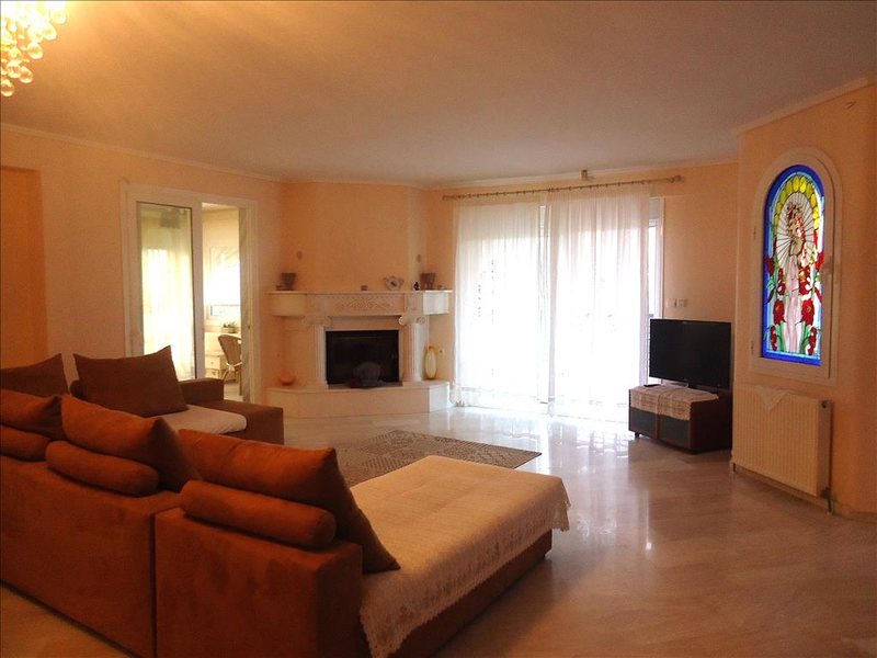 3 Bedroom Flat in Agia Triada RE0501 265935