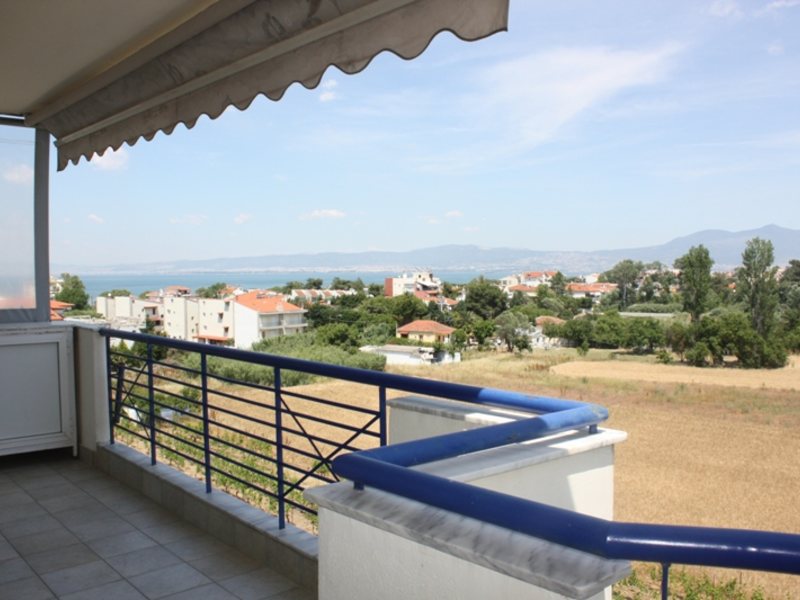 3 Bedroom Flat in Agia Triada RE0501 265957