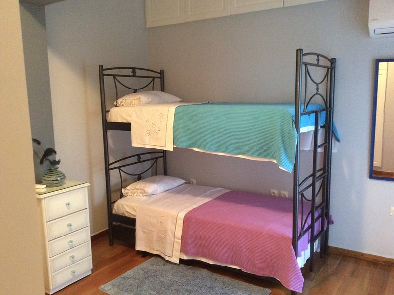 3 Bedroom Flat in Anavyssos RE0245 265980