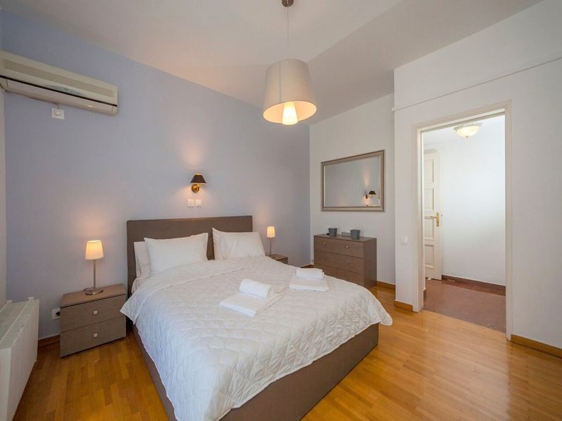 3 Bedroom Flat in Paleo Faliro RE0446 266008