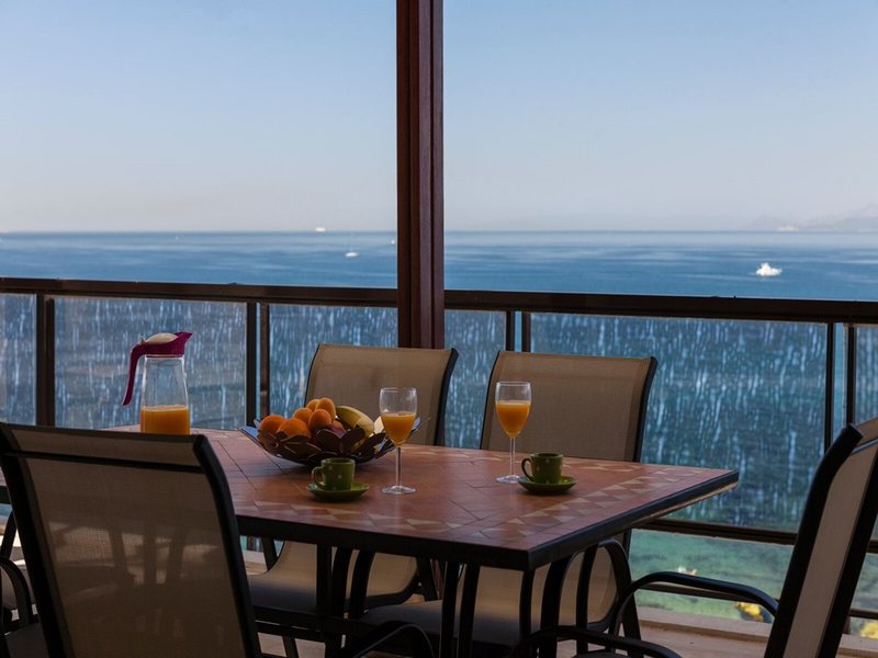 3 Bedroom Flat in Paleo Faliro RE0446 266016