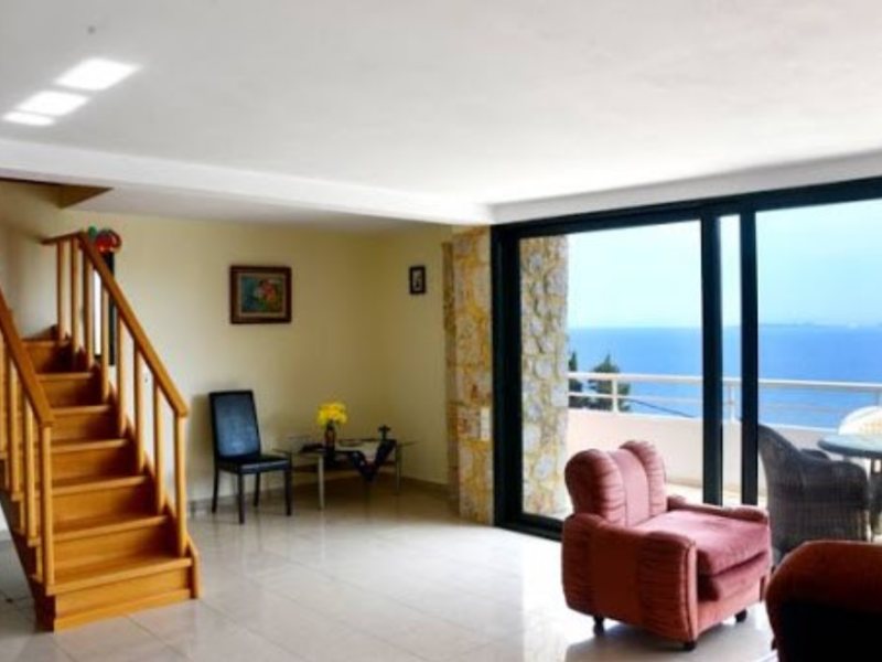 3 Bedroom Maisonette in Barbati RE0226 266085