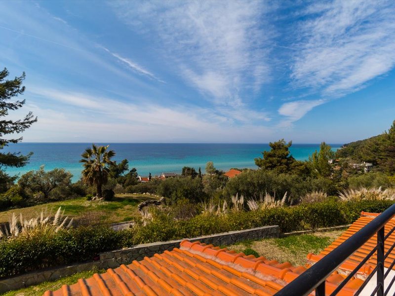 3 Bedroom Maisonette in Fourka RE0369 266127