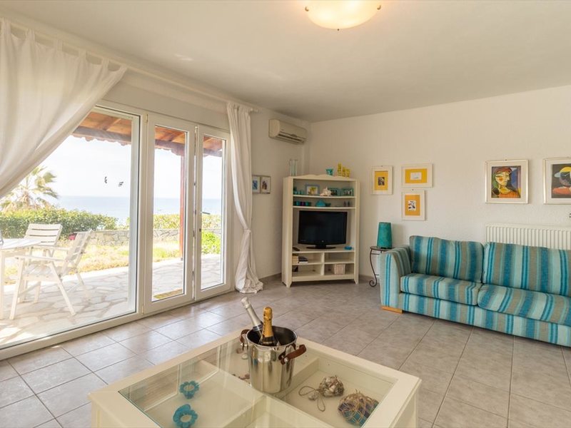 3 Bedroom Maisonette in Fourka RE0369 266139