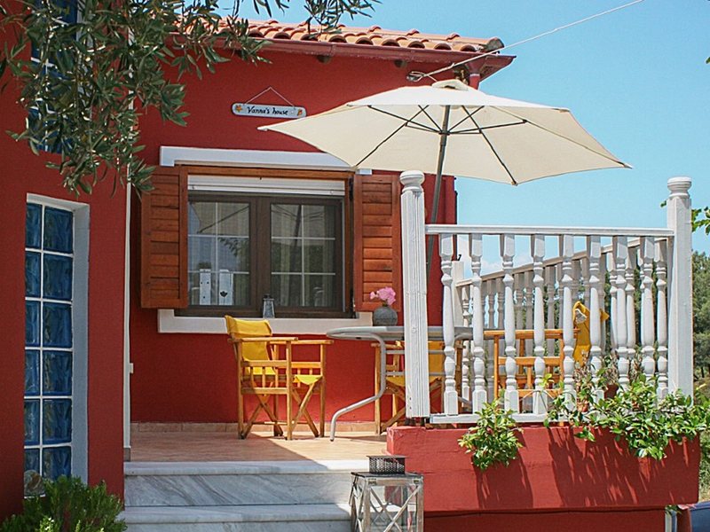 3 Bedroom Maisonette in Ierissos RE0703 266236