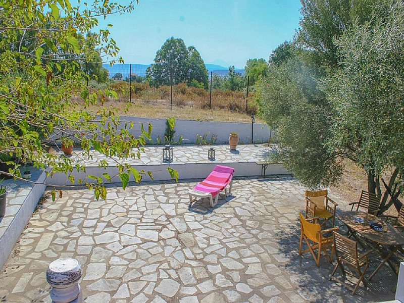 3 Bedroom Maisonette in Ierissos RE0703 266244