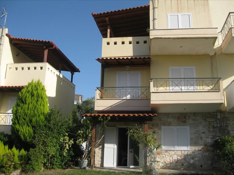 3 Bedroom Maisonette in Kriopigi RE0721 266287